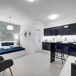 Apartment And New With Ac