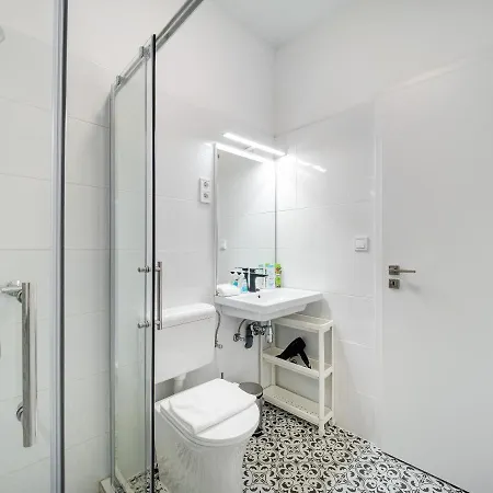 And New With Ac Appartement